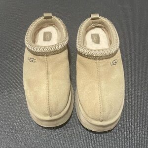 Ugg Tazz Tasman Platform Slippers Mustard Seed Size 8 Like New!